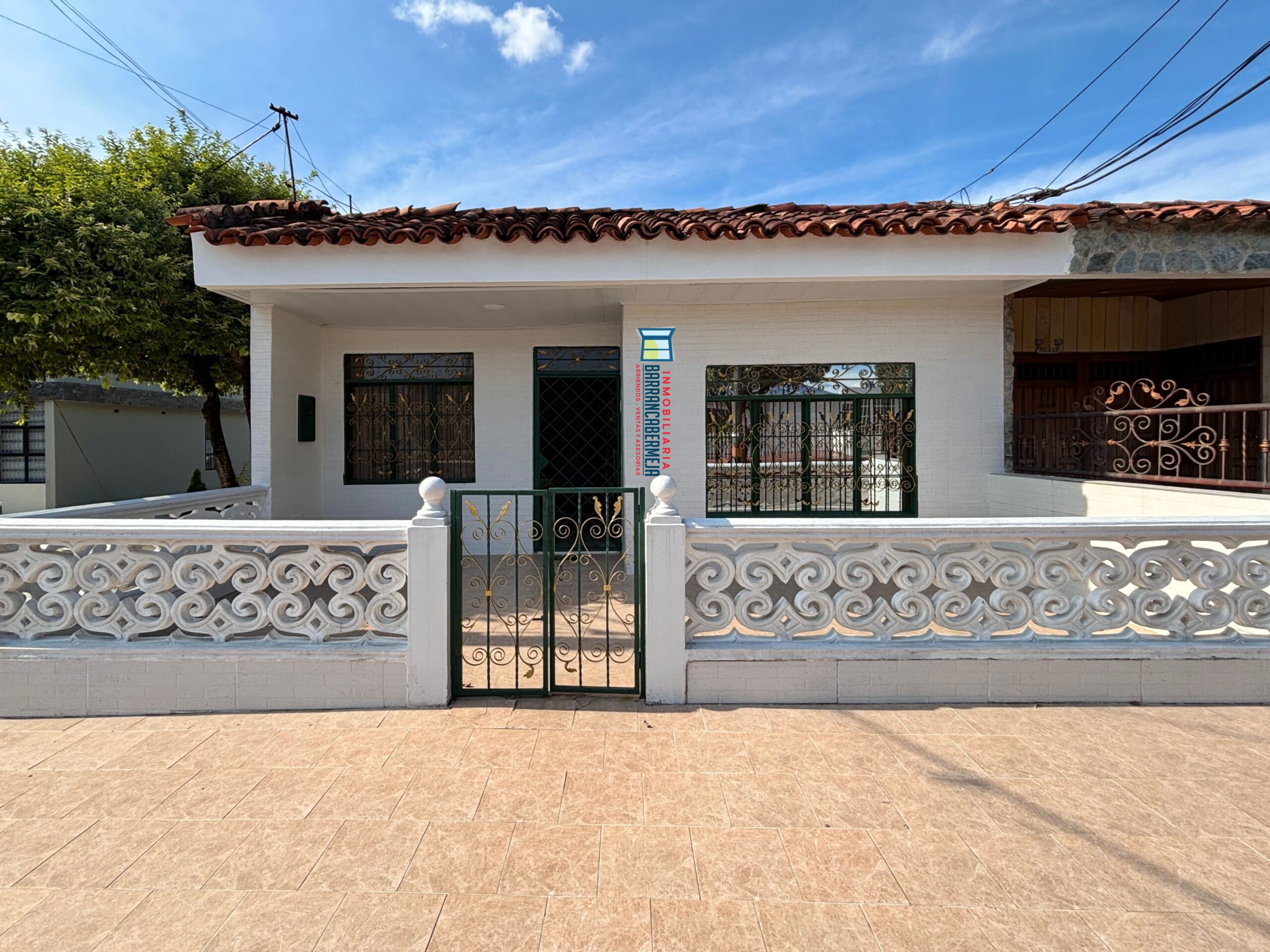 CASA EN ARRIENDO BARRIO INSCREDIAL