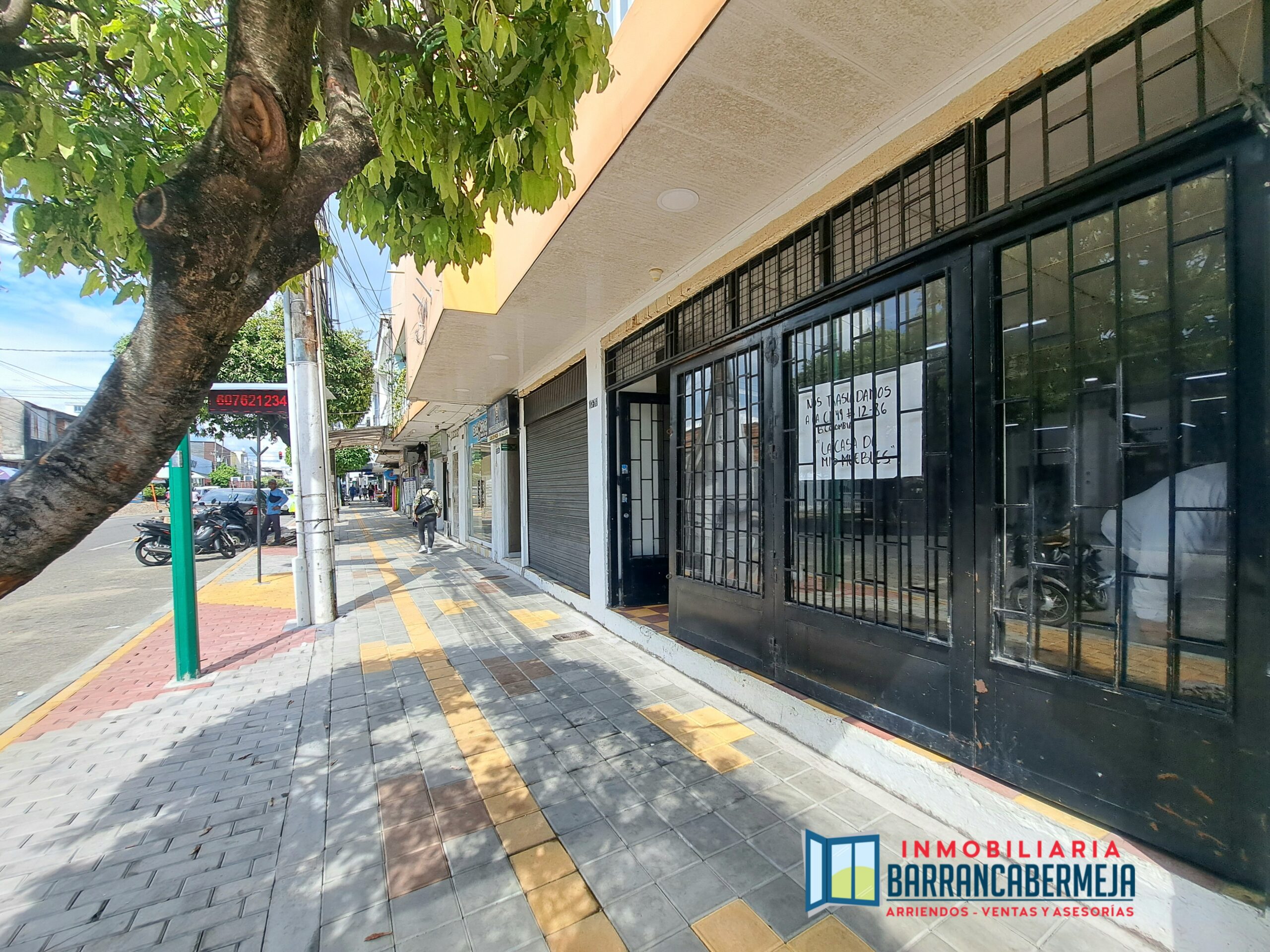 LOCAL EN ARRIENDO SECTOR COMERCIAL