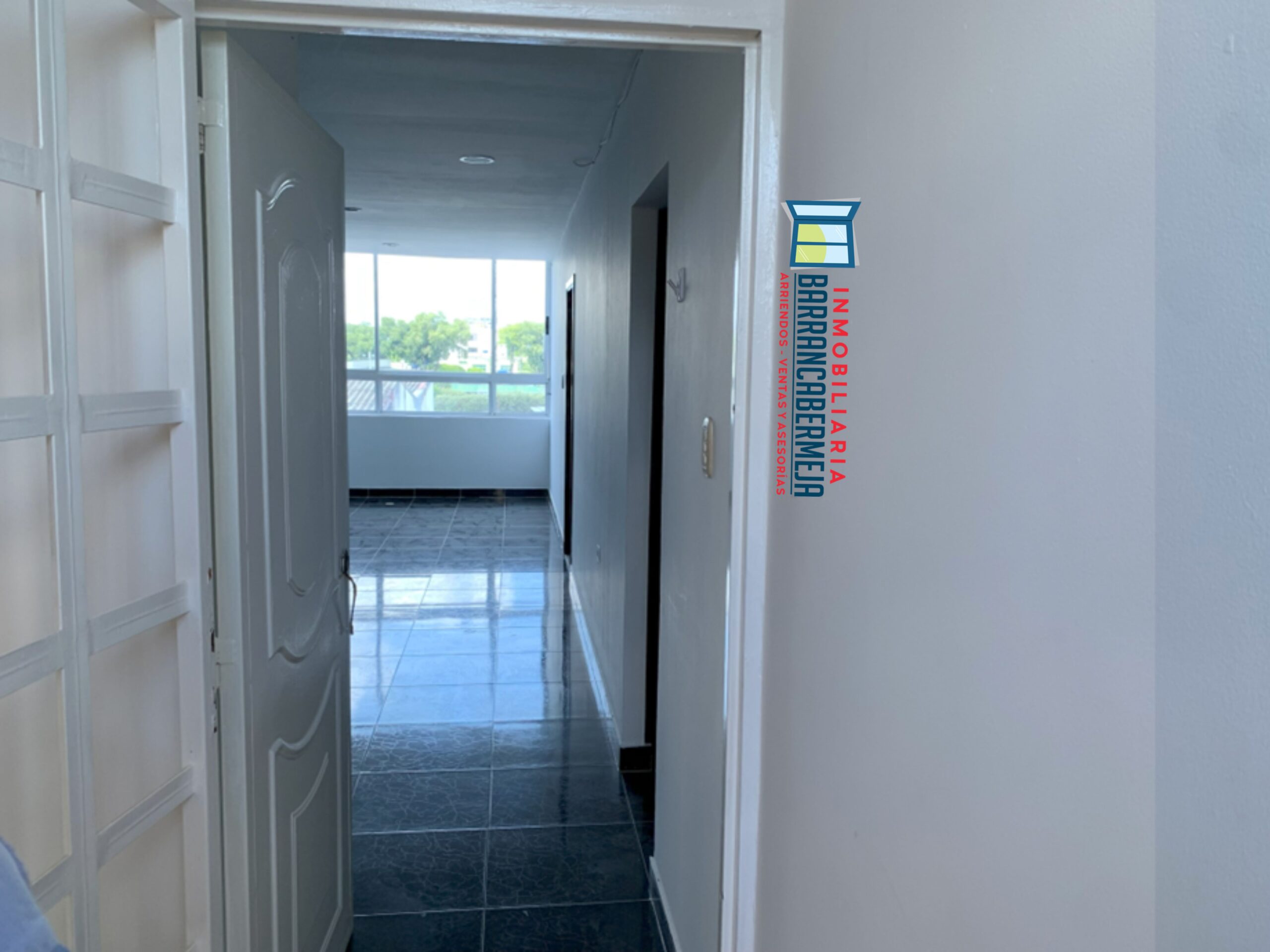 APARTAMENTO EN ARRIENDO