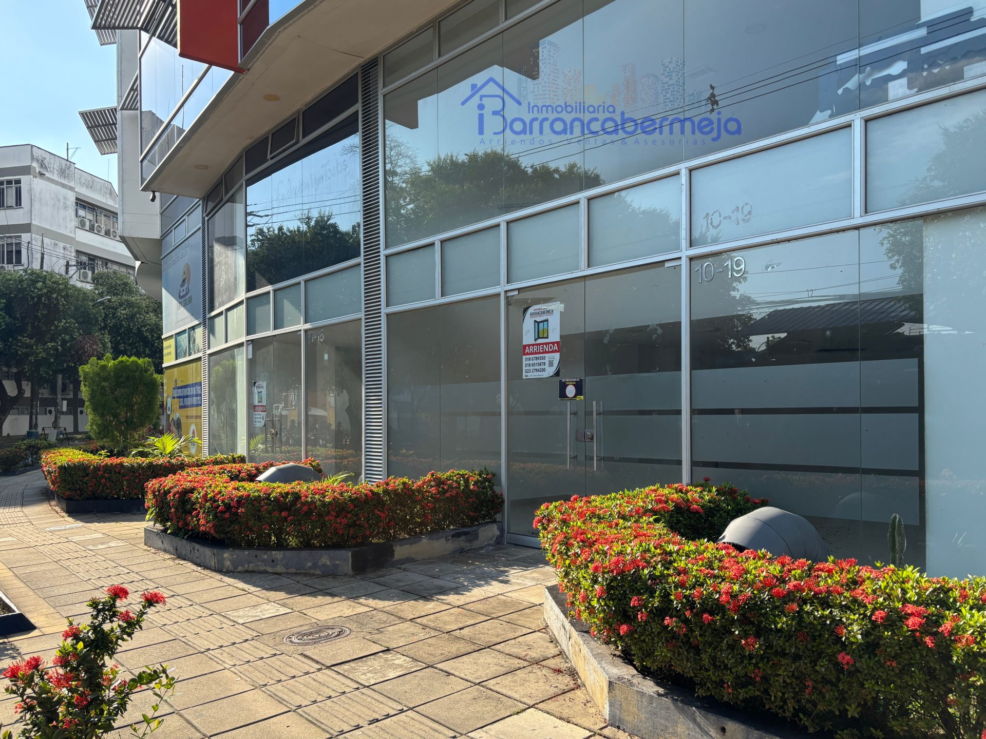 LOCAL EN ARRIENDO BARRIO COLOMBIA